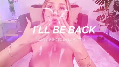 Snapshot of dina_ride chatting on 10, 2, 2025 online show from 10, 2, 2025