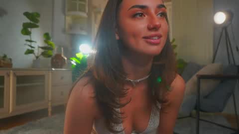 Snapshot of dinacaguimbal chatting on 9, 5, 2026 Dina and ill be glad to be here with you follow to me online show from 9, 5, 2026