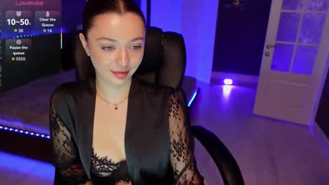 dinacandy online show from 8, 11, 2025