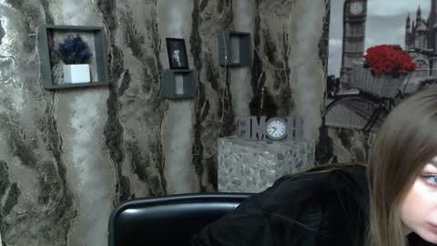 Snapshot of dinagerson chatting on 3, 12, 2024 dinagerson online show from 3, 12, 2024
