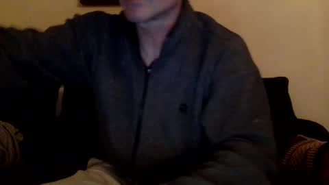 dinnerout1111 online show from 1, 1, 2025