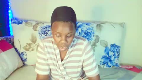 dinnydakrazx online show from 8, 9, 2025