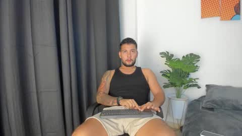 Snapshot of dionyxx chatting on 7, 10, 2025 dionyxx online show from 7, 10, 2025