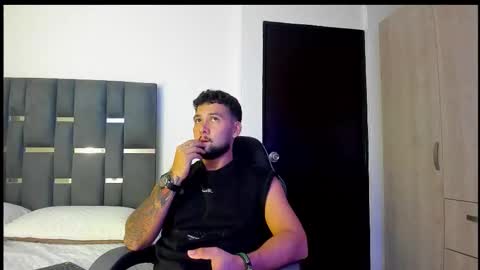 Snapshot of dionyxx chatting on 21, 10, 2025 dionyxx online show from 21, 10, 2025