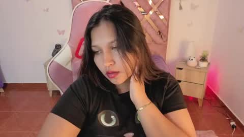 Snapshot of diosa_afrodita24 chatting on 28, 4, 2026 DIOSA AFRODITA 24 NEW VIDEOS HERE LOVES online show from 28, 4, 2026
