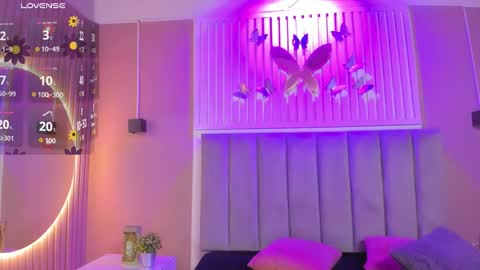 Snapshot of diosa_cristal chatting on 30, 10, 2025 Cristal online show from 30, 10, 2025