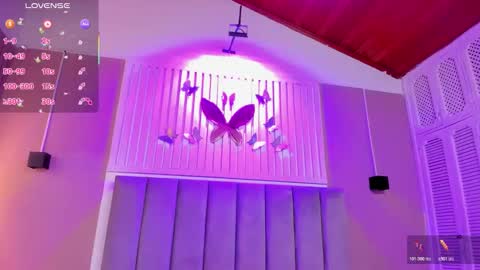 Snapshot of diosa_cristal chatting on 21, 11, 2025 Cristal online show from 21, 11, 2025