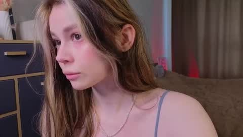 Snapshot of dipamellyy chatting on 10, 4, 2026 Diana online show from 10, 4, 2026