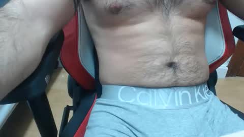 Snapshot of dirfocus chatting on 17, 10, 2025 Z online show from 17, 10, 2025