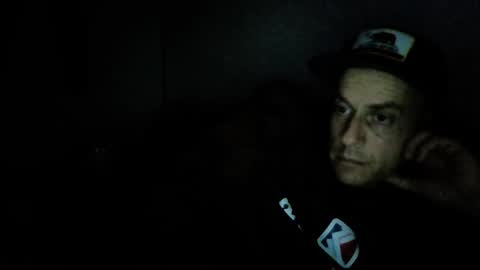 Snapshot of dirkdigglerofficial chatting on 8, 5, 2026 dirkdigglerofficial online show from 8, 5, 2026