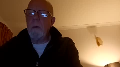 Snapshot of dirtboy_1 chatting on 13, 6, 2026 dirtboy_1 online show from 13, 6, 2026