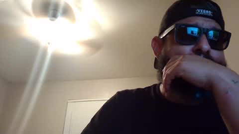 Snapshot of dirtvegas2 chatting on 19, 7, 2026 dirtvegas2 online show from 19, 7, 2026