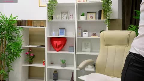 dirty_mature online show from 20, 2, 2025