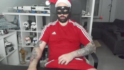 Snapshot of dirtybalws chatting on 24, 12, 2024 Robert online show from 24, 12, 2024