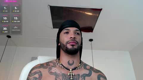 Snapshot of dirtybhot chatting on 13, 12, 2024 I just want to be happy online show from 13, 12, 2024