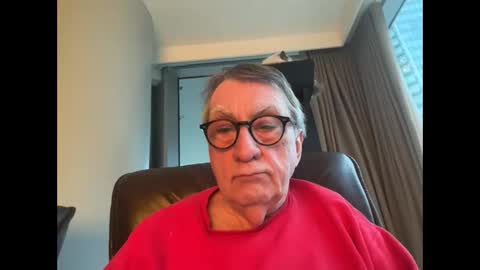 Snapshot of dirtydad149 chatting on 4, 4, 2026 Love horny boy bums online show from 4, 4, 2026
