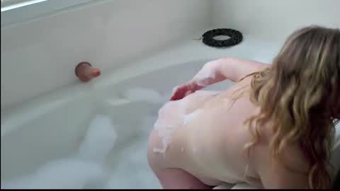 Daisy Wylde online show from 12, 3, 2025