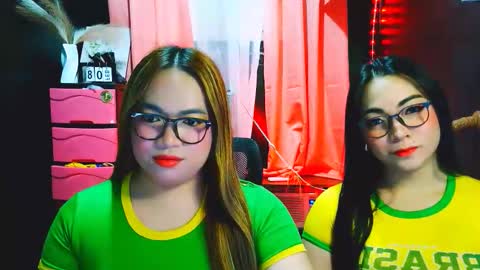 Snapshot of dirtygirls_grace chatting on 8, 2, 2026 grace online show from 8, 2, 2026