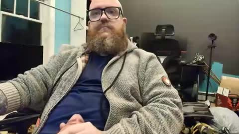 Snapshot of dirtyironrodreborn chatting on 18, 12, 2025 dirtyironrodreborn online show from 18, 12, 2025