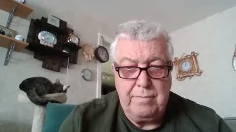 Snapshot of dirtyoldscot1960 chatting on 24, 4, 2026 Fergus online show from 24, 4, 2026