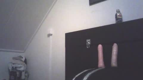 Snapshot of dirtyroccoxxx chatting on 21, 3, 2026 DIRTYROCCOJENNY online show from 21, 3, 2026