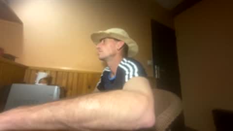 Snapshot of dirtyuniversal chatting on 14, 4, 2026 dirtyuniversal online show from 14, 4, 2026