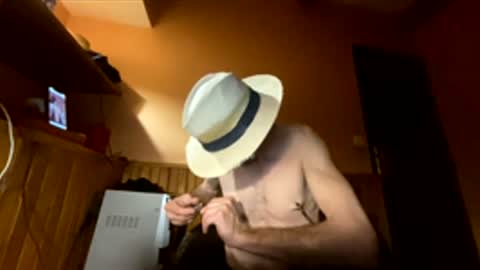 Snapshot of dirtyuniversal chatting on 19, 4, 2026 dirtyuniversal online show from 19, 4, 2026