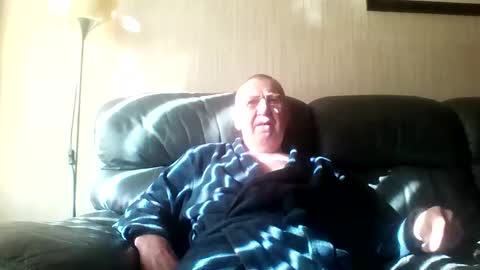 Snapshot of discovery63 chatting on 3, 3, 2026 discovery63 online show from 3, 3, 2026