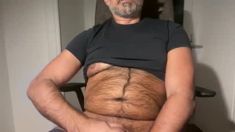 Snapshot of discreetcam chatting on 22, 11, 2025 Discreet Guy online show from 22, 11, 2025