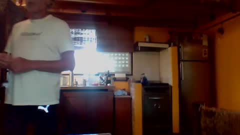 Snapshot of discretopasivo chatting on 30, 11, 2025 discretopasivo online show from 30, 11, 2025