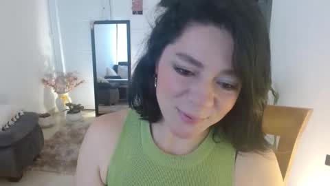 Snapshot of disneey2888 chatting on 16, 2, 2026 disneey2888 online show from 16, 2, 2026