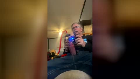 dispencer74 online show from 6, 2, 2026