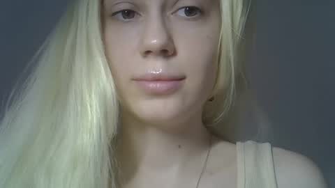 DitaVirraX online show from 5, 3, 2026