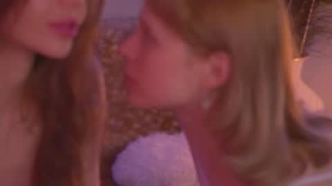 Snapshot of divine_lights chatting on 2, 3, 2026 Eva and Lucia online show from 2, 3, 2026