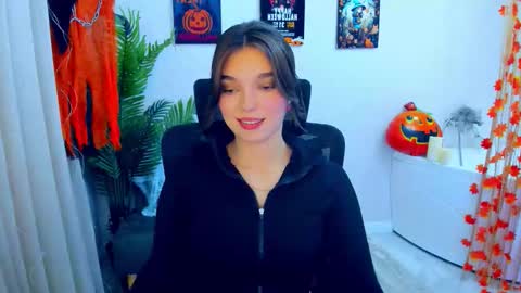 Snapshot of divineamour chatting on 28, 10, 2025 Hannah online show from 28, 10, 2025