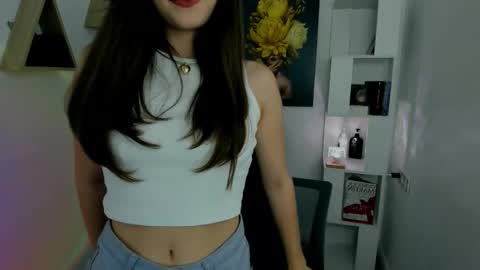 Snapshot of divineamour chatting on 28, 11, 2025 Hannah online show from 28, 11, 2025