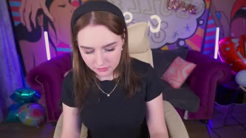 Snapshot of divinejasss chatting on 20, 2, 2025 DivineJasss online show from 20, 2, 2025