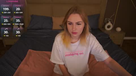 Snapshot of divinejasss chatting on 21, 9, 2025 DivineJasss online show from 21, 9, 2025