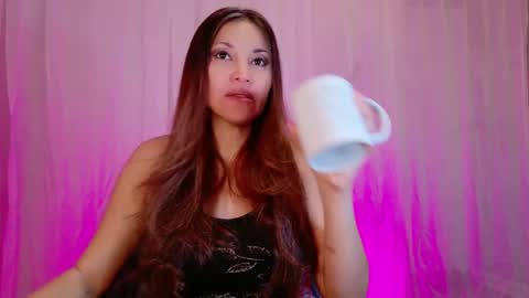 Snapshot of divinelynn chatting on 15, 1, 2025 DivineLynn online show from 15, 1, 2025