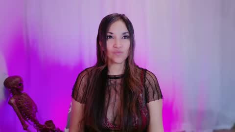 Snapshot of divinelynn chatting on 10, 2, 2025 DivineLynn online show from 10, 2, 2025