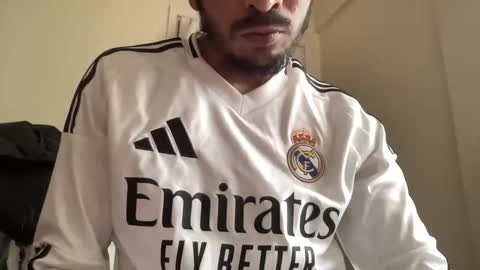 Snapshot of divyesh69 chatting on 30, 3, 2026 IndianLad online show from 30, 3, 2026