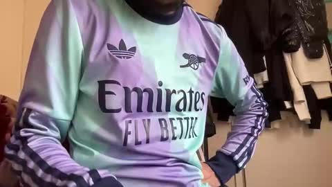 Snapshot of divyesh69 chatting on 5, 4, 2026 IndianLad online show from 5, 4, 2026