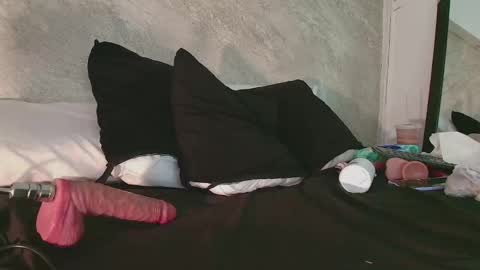 Snapshot of dixie_grey1 chatting on 9, 2, 2026 Sofia online show from 9, 2, 2026