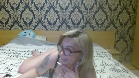 Snapshot of dixiedeluxe chatting on 14, 3, 2026 Dixie online show from 14, 3, 2026