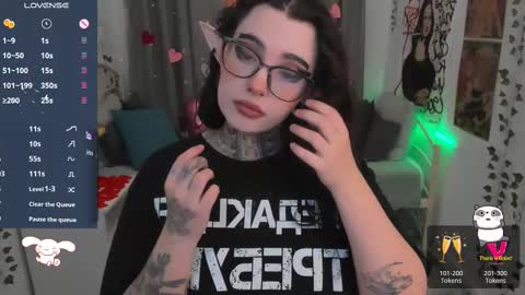 dixipixi_ online show from 14, 2, 2025