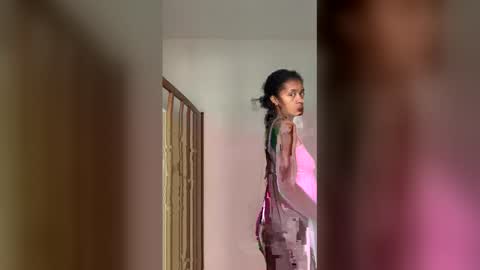 Snapshot of djayanah chatting on 18, 12, 2025 djayanah online show from 18, 12, 2025