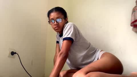 Snapshot of djayanah chatting on 16, 1, 2026 djayanah online show from 16, 1, 2026