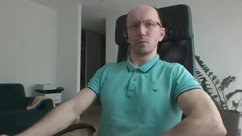 djentlemen1 online show from 16, 4, 2026