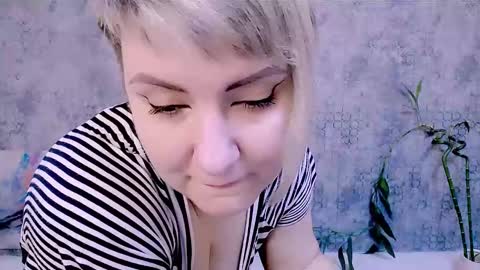 Snapshot of djullia chatting on 29, 11, 2025 djullia online show from 29, 11, 2025