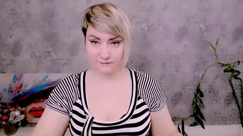 Snapshot of djullia chatting on 22, 12, 2025 djullia online show from 22, 12, 2025